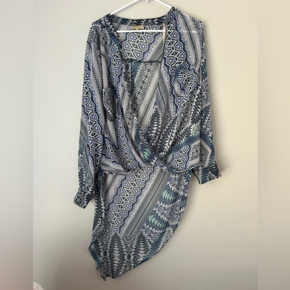 Democracy Geometric Patterned Wrap Dress‎